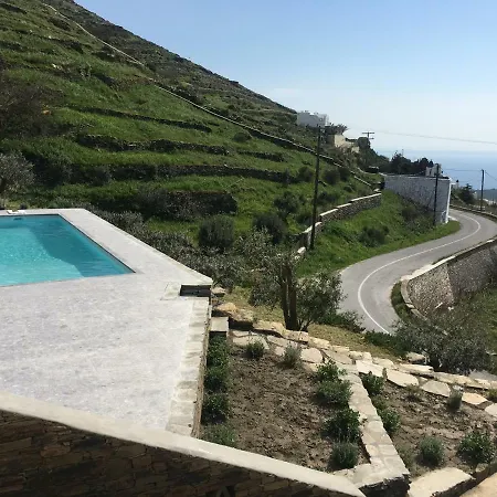 Villa Tinos Pigeon House *