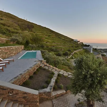 Villa Tinos Pigeon House Arnados