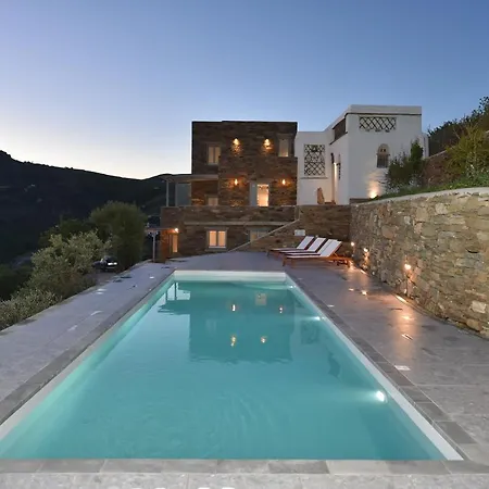 Tinos Pigeon House Villa