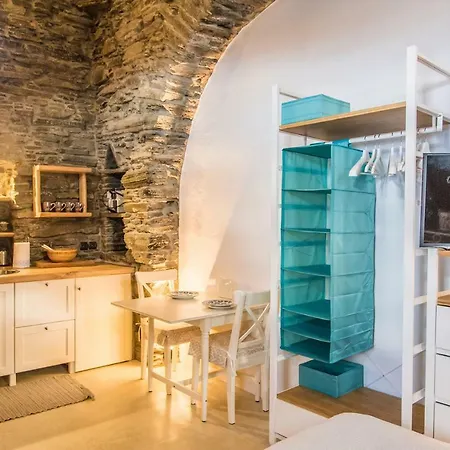 Tinos Pigeon House * Arnados