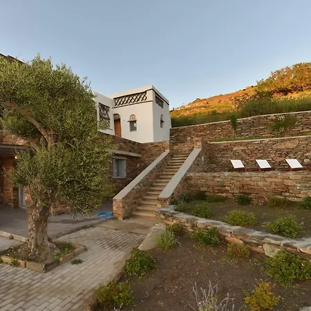 וילה Tinos Pigeon House Arnados